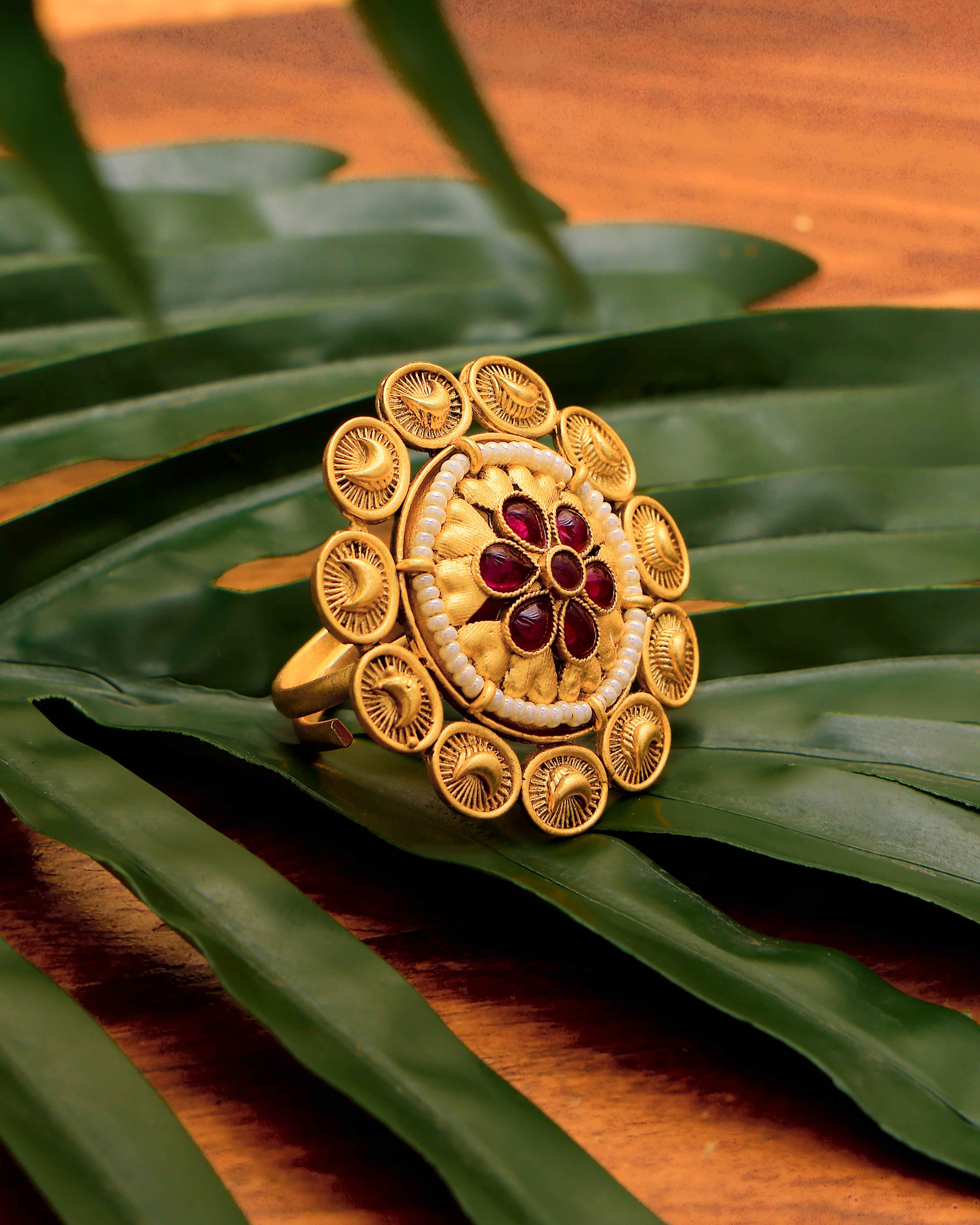 Rajnavi Ravi Temple Ring