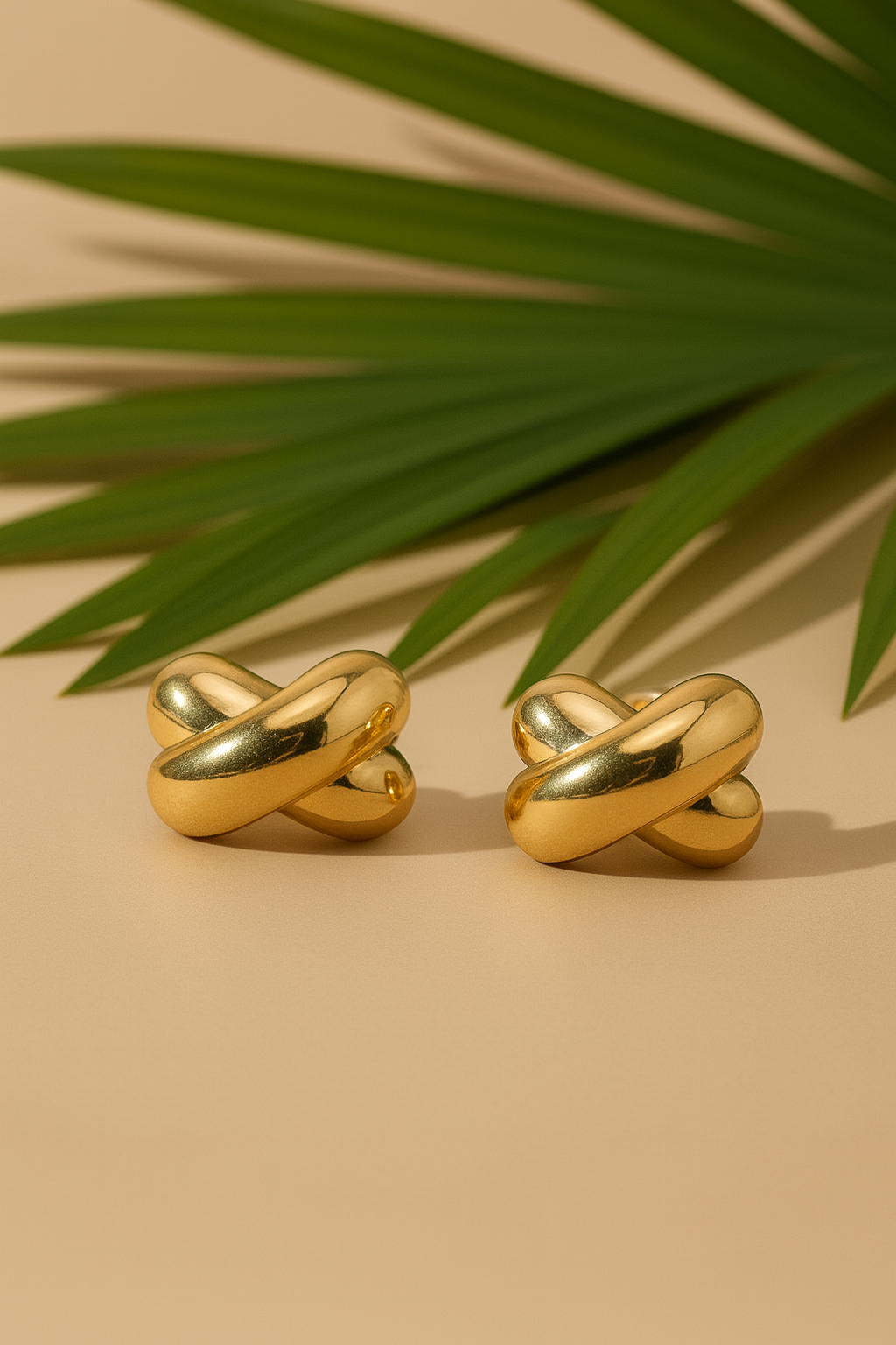 Monotone Cross Studs