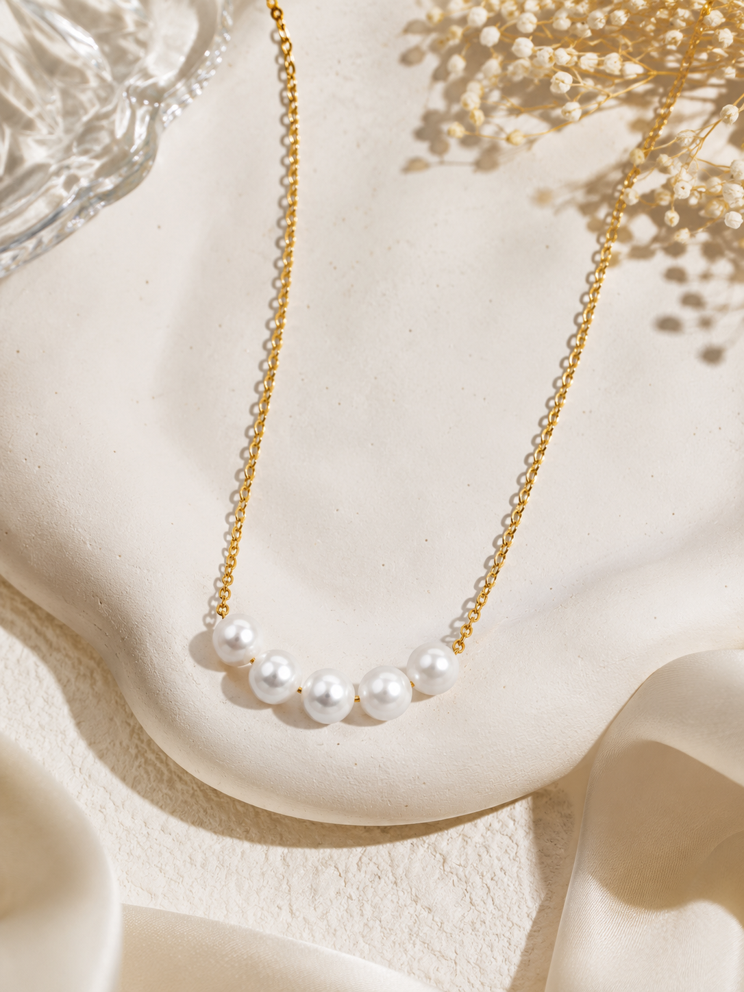 Luna Pearl Drop Necklace