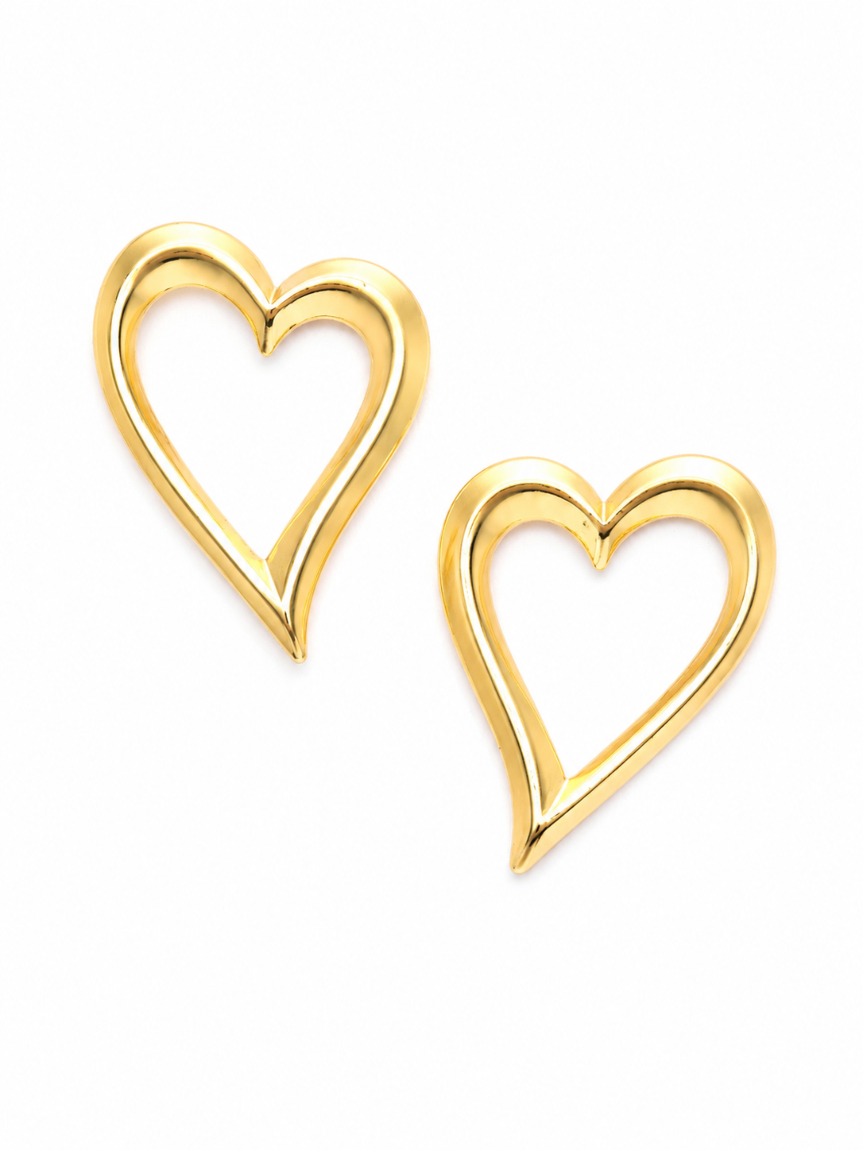 Soft Vow Heart Studs
