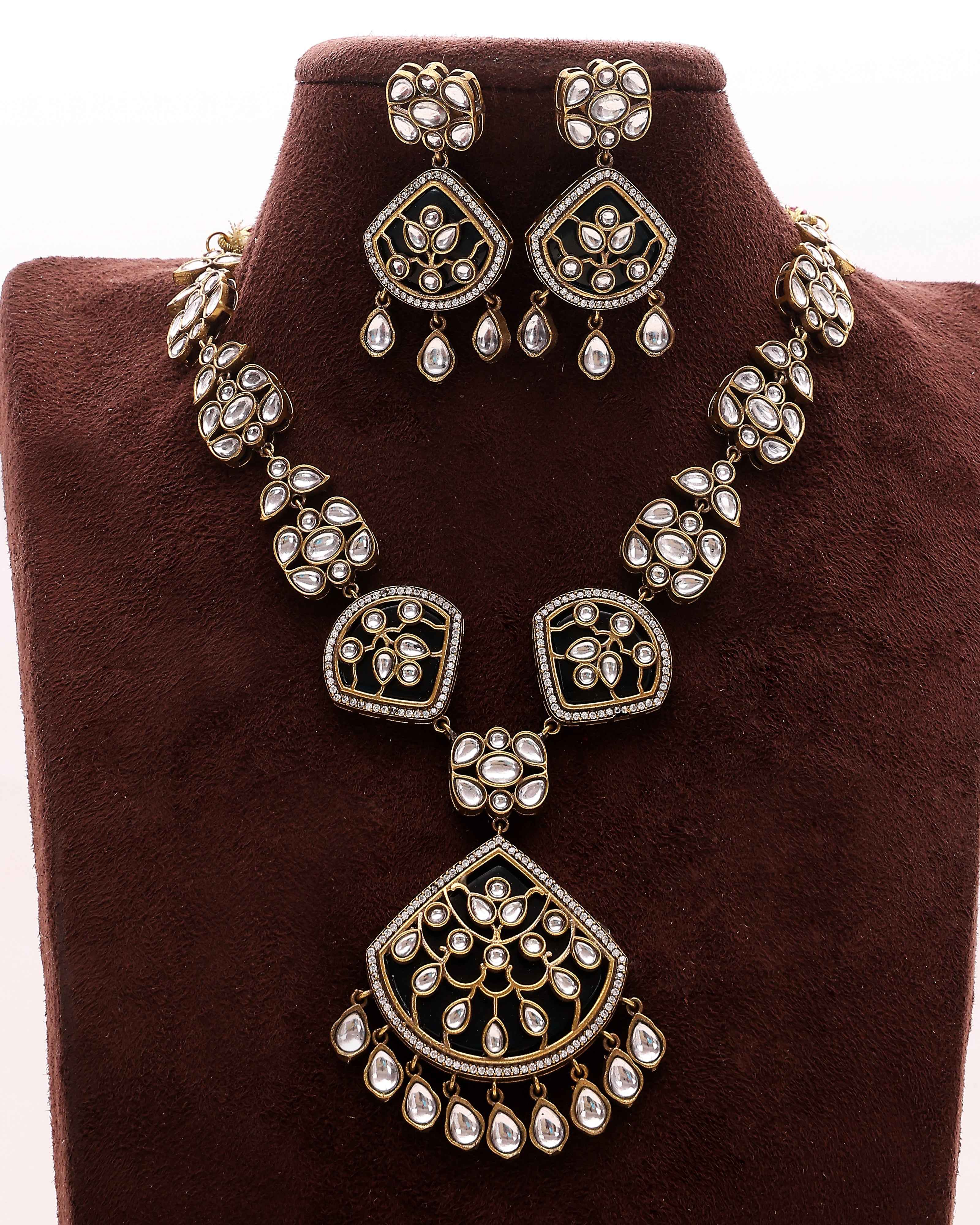 Noir Bloom Moissanite Heritage Set