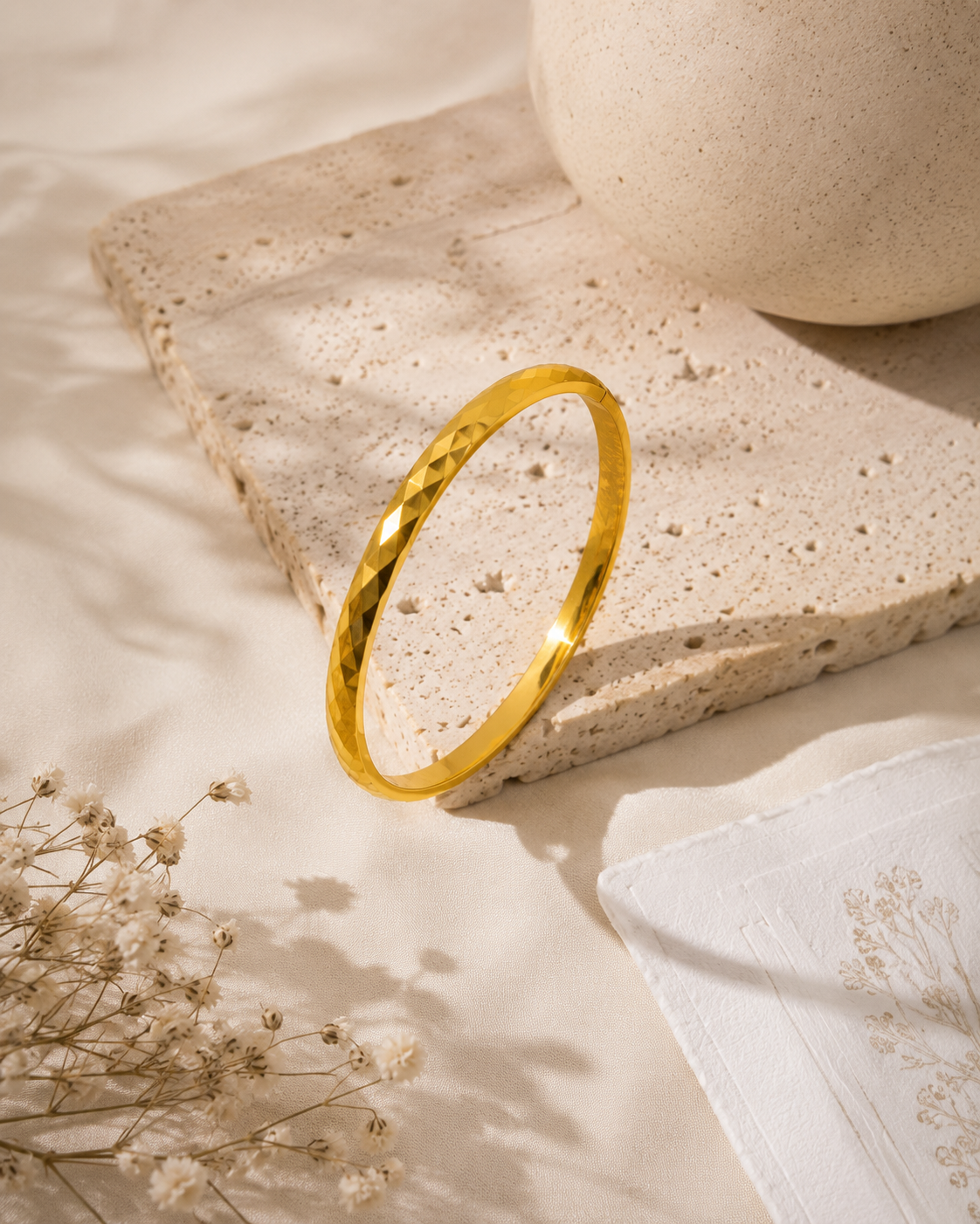 Aurora Facet Bangle